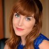 Lola Kelly as Karen