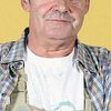 Ángel de Andrés López as Gil - el de los garbanzos