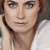 Anna Arden as Alicia