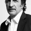 Daniel Giménez Cacho as Narrator