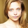 Lizzie Brocheré as Kelly