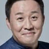 Jeong Jun-ha as Owner of Geumsunkak