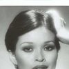 Marianne Marks as Suzy