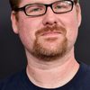 Justin Roiland as Foodio 3000 / Weird Alien #1 / Excited Audience Member (voice)