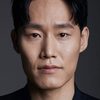 Jeon Woon-jong as Police