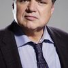 Oliver Platt as Bernie