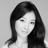 Erika Nagamine as Jewelry Clerk
