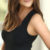 Geena Meszaros as Older Amy