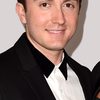 Daryl Sabara as Stoner