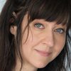 Anne Lapierre as Manon