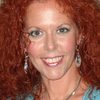 Jennifer Delora as Amanda