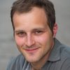 Luke Sorge as Ron