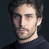 Fernando Guallar as Víctor