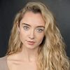 Ella Starbuck as Louise