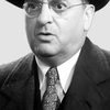 Granville Bates as Carlson