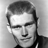 Chuck Connors as Porter Ricks