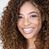 Amanda Payton as Holly