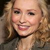 Nina Siemaszko as Roberta