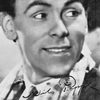 Nils Poppe as The Vicar