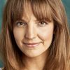 Natalie Devine as Caeryn