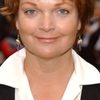 Pamela Reed as Annette O'Keefe