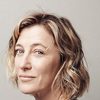 Valeria Bruni Tedeschi as Anna