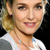 Elise Tielrooy as Martine