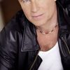 Brent Fidler as Doctor