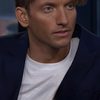 Tim McGrath as Officer Oliver