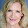 Lynita Crofford as Casey's Mom