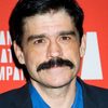 Juan Carlos Hernández as Eddie