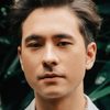Jerome Kurnia as Hazil