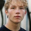 Teun Stokkel as Hugo