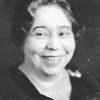 Ann Brody as Hamburger Saleslady (uncredited)