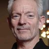Petter Næss as Kaptein Martin Linge