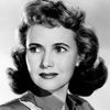 Teresa Wright as Ellen
