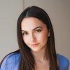 Hannah Cheramy as Young Gloria
