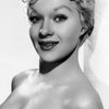 Vanda Hudson as Magda von Meck