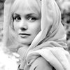 Sarah Branch as Silver Steele