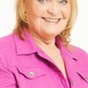 Janet Wright as Angie - Patty's Mother