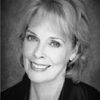 Patricia Gage as Aunt Ev