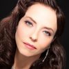 Juliet Landau as Loretta King
