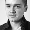 Dan Byrd as Eddie Robinson