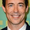 Tom Cavanagh as Gordon Tweedy