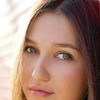 Jessica Taylor Haid as Shara