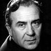 Luigi Pavese as Cesare Santoro
