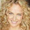 Nikita Ager as Samantha Peterson