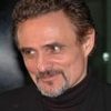 Jack Langedijk as Maple White