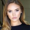 Calli Taylor as Taylor