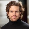 Daniel Considine as Alex Cruise